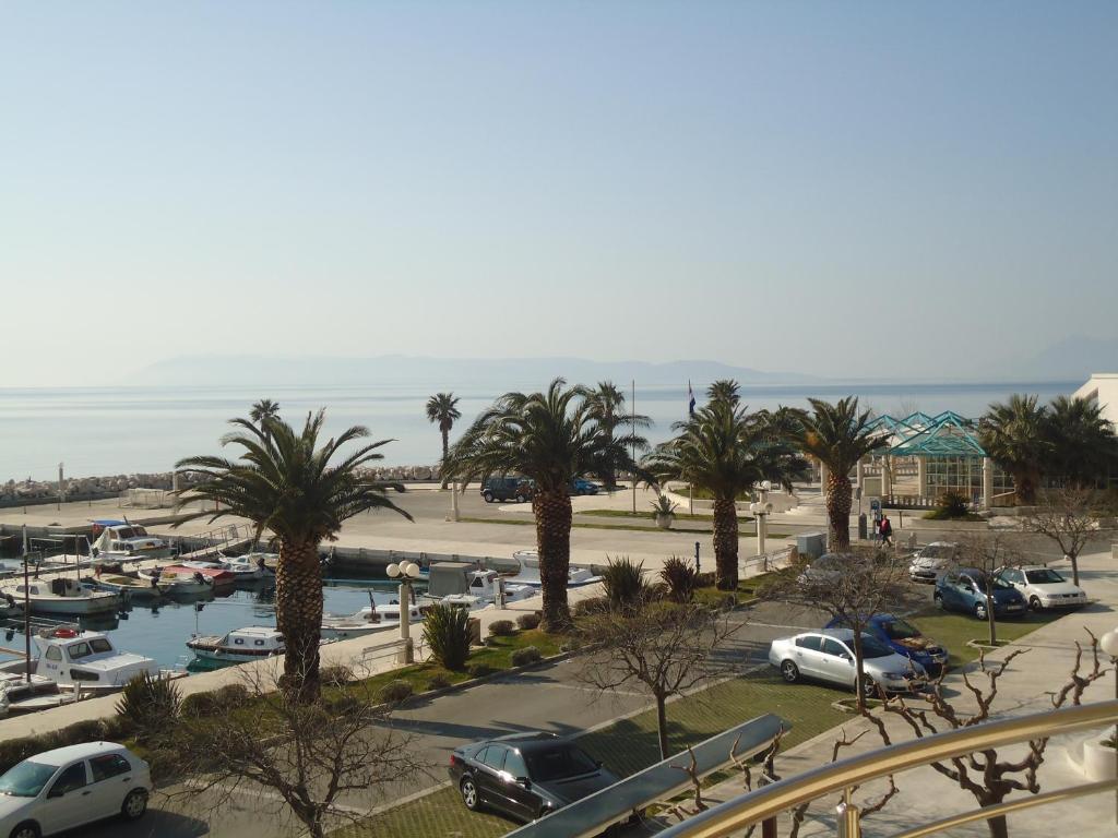 Villa Grgo Apartments Tučepi Oda fotoğraf