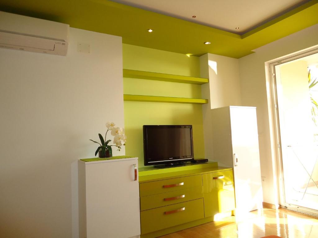 Villa Grgo Apartments Tučepi Oda fotoğraf
