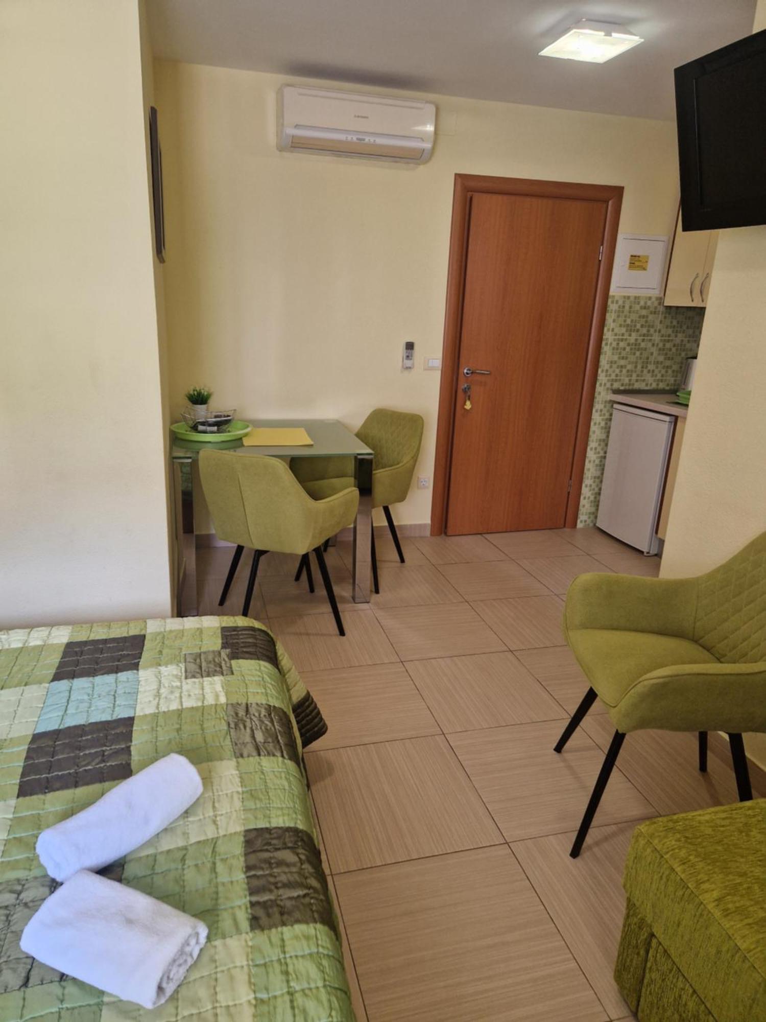 Villa Grgo Apartments Tučepi Dış mekan fotoğraf
