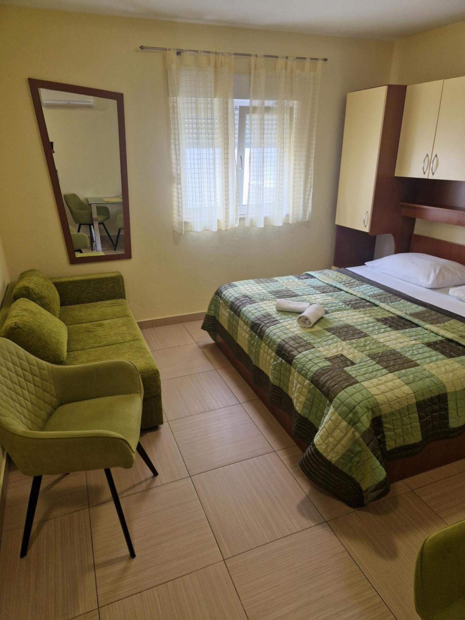 Villa Grgo Apartments Tučepi Dış mekan fotoğraf