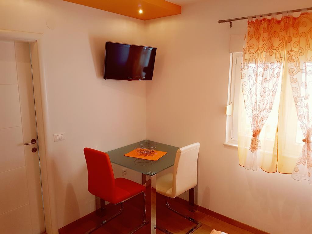 Villa Grgo Apartments Tučepi Dış mekan fotoğraf